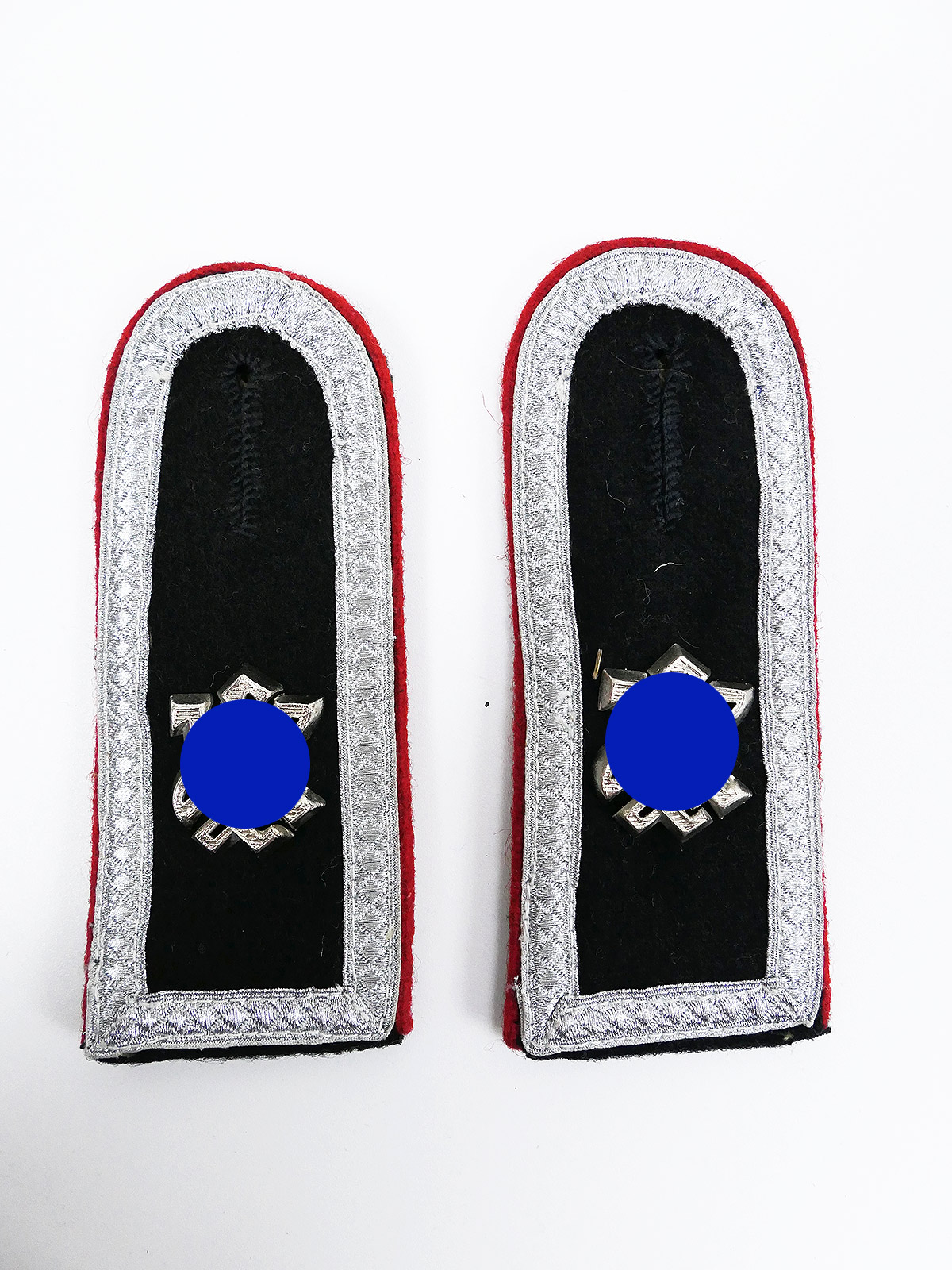 LAH Leibstandarte Paar Schulterklappen Sturmgeschütz / Artillerie Feldbluse Feldwebel