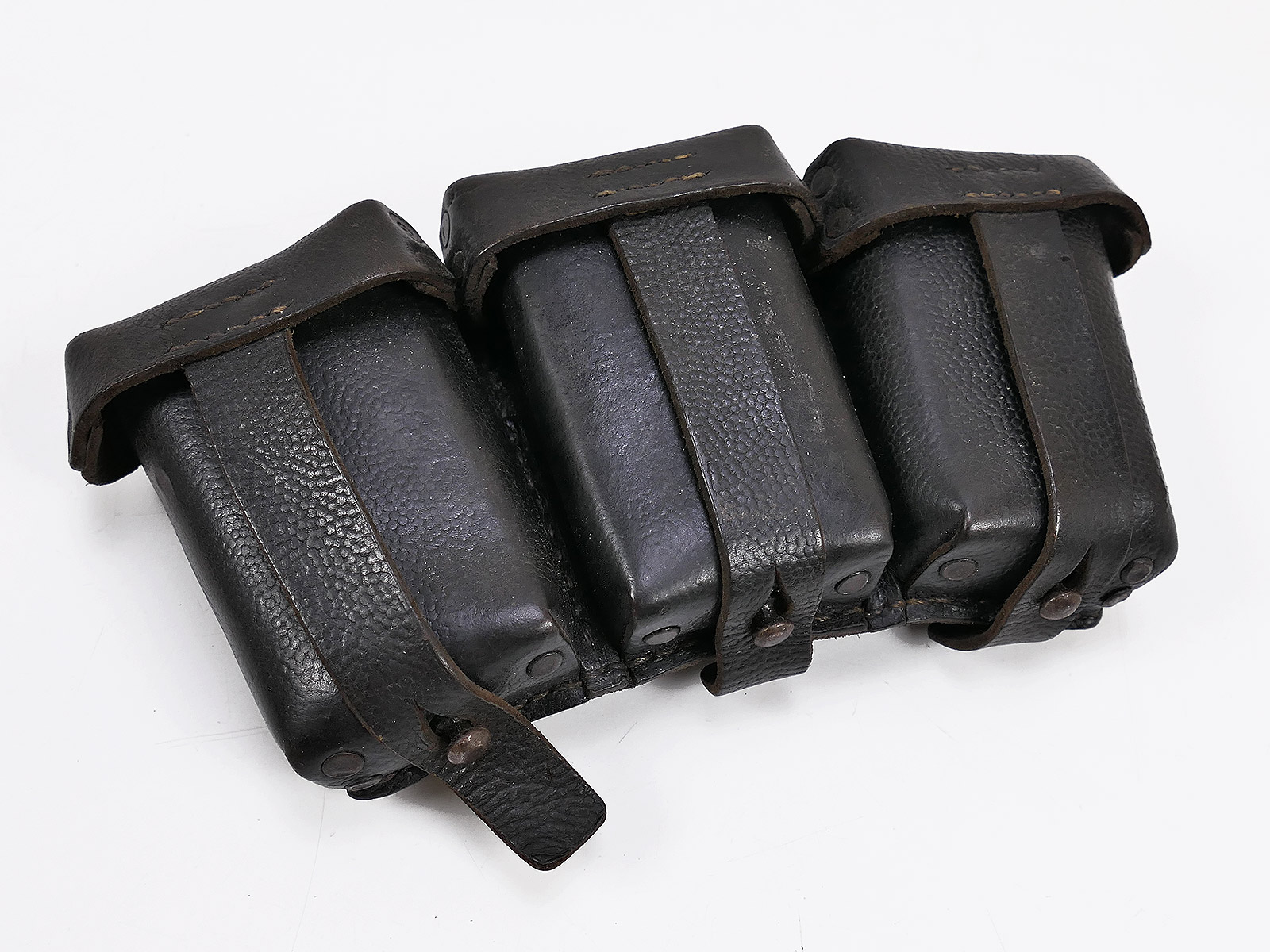 Einzelstück - Wehrmacht K98 3er Patronentasche schwarz ORIGINAL Rbnr. COLLECTION