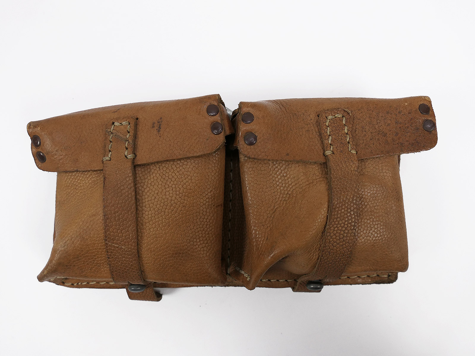 P1579478 #D Wehrmacht Original Patronentasche / Magazintasche für K43 G43 ros 1944 braun