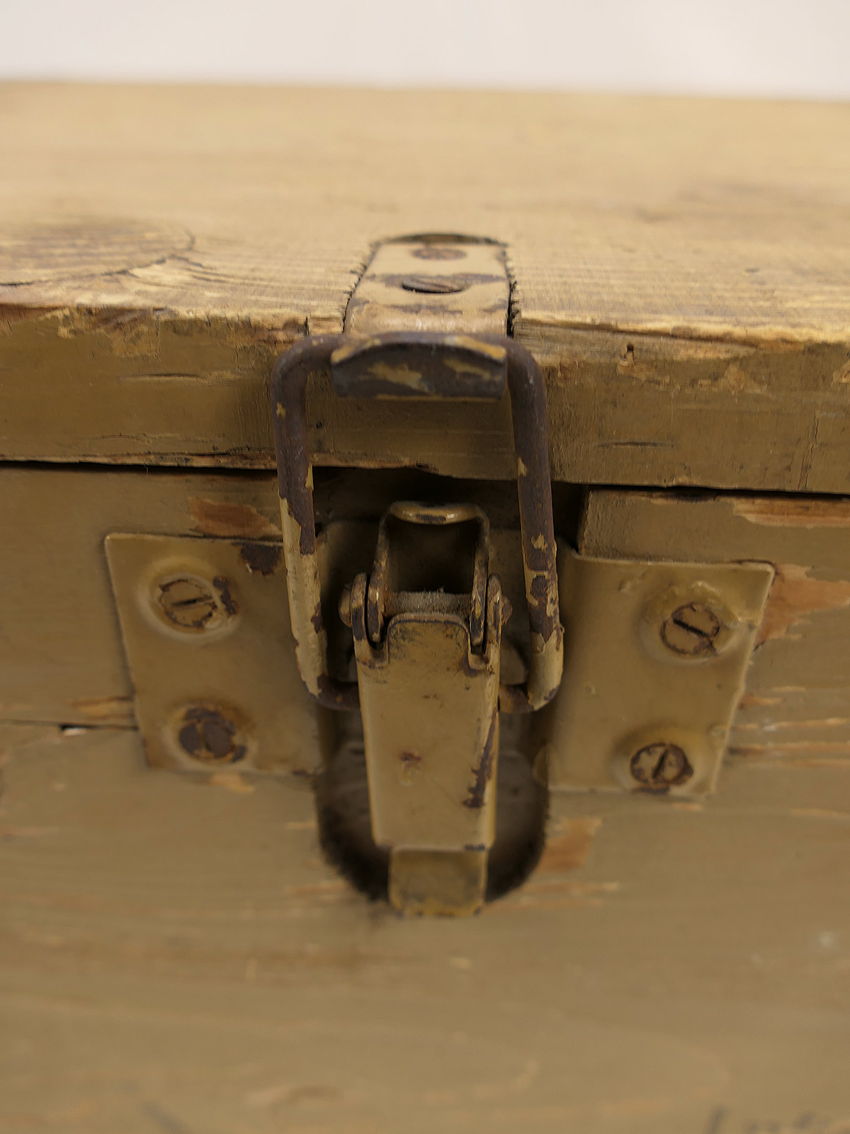Luftwaffe Munitionskiste Holzkiste Luftwaffen Munition Kiste ab 1943 Original Farbe