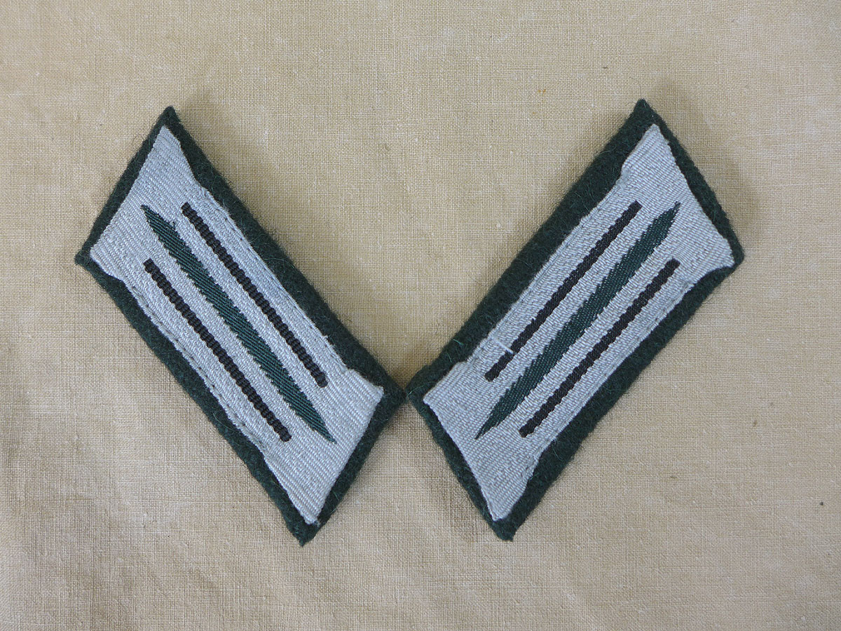 7968-1 Wehrmacht Pionier Kragenspiegel Heer Mannschaften auf M36 Unterlage