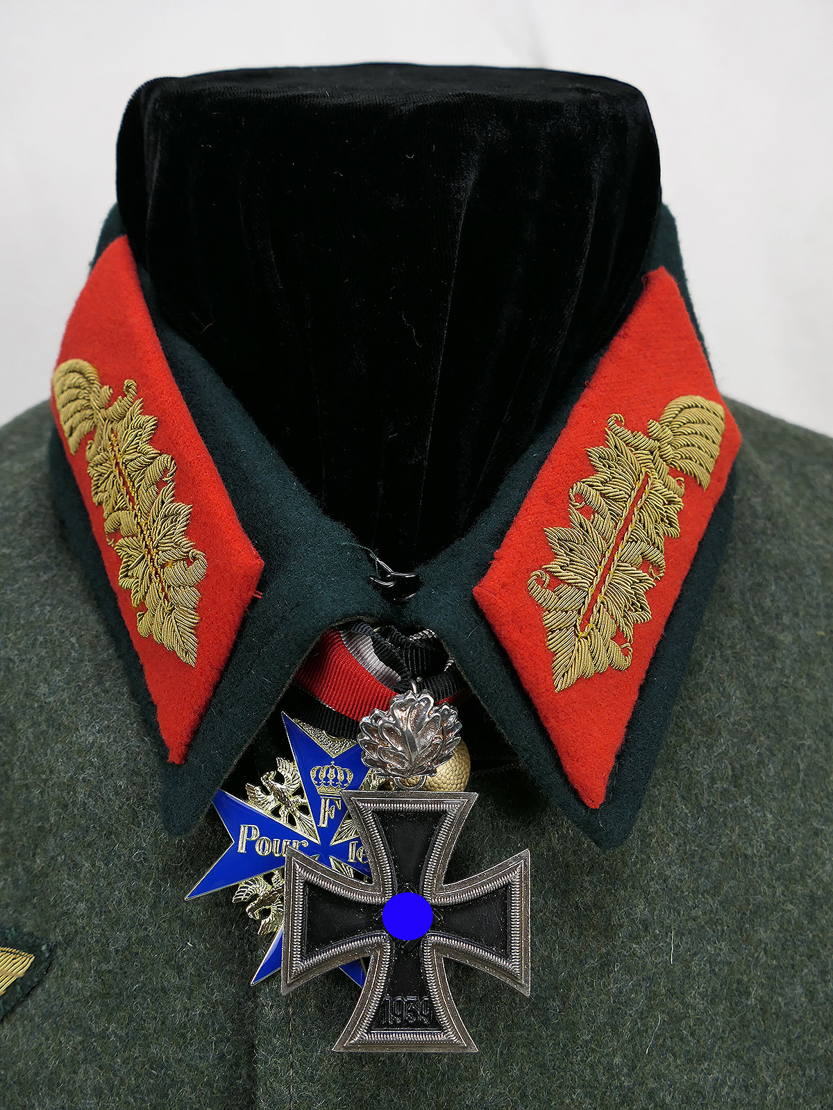 Wehrmacht M36 Uniform Feldbluse General Gr.54 mit Ritterkreuz Pour Le Merite Spanienkreuz effektiert