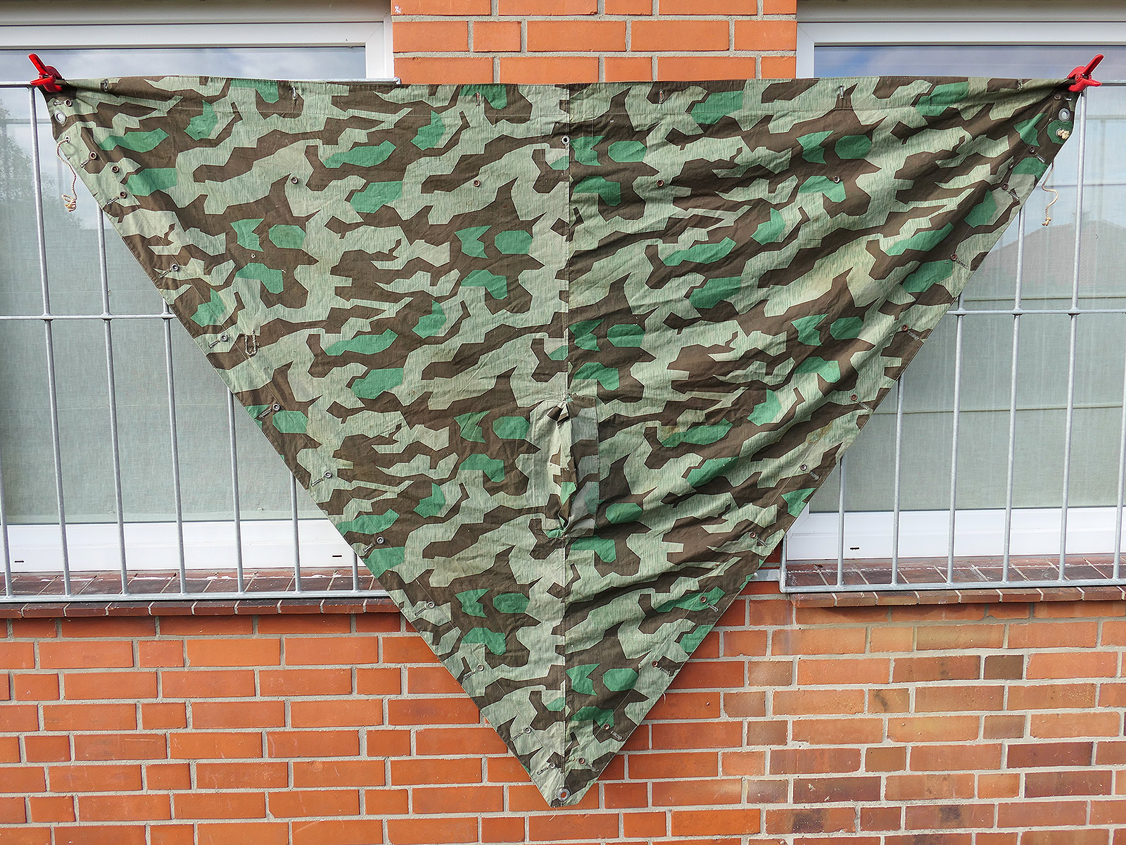 Wehrmacht Späte Original Zeltplane M31 splittertarn - RBNR. - Zeltbahn Tarnzeltbahn SEHR SCHÖN BATTLE WORN