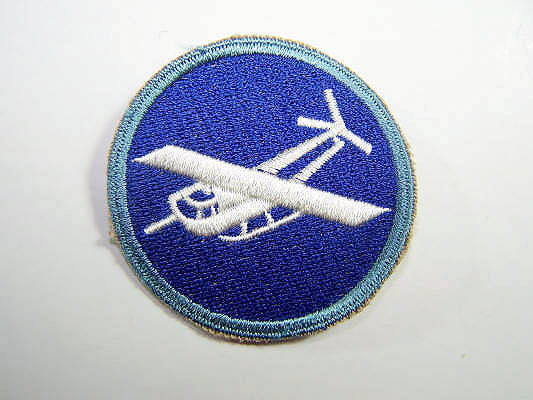 Glider Infantry US Army ww2 cap badge
