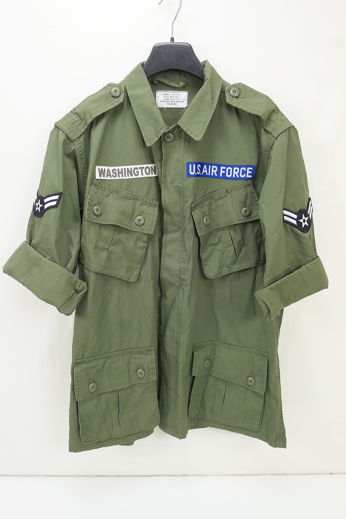 P1460476 US Air Force Feldjacke Jungle Jacket M64 Vietnam oliv mit Patches  - Large