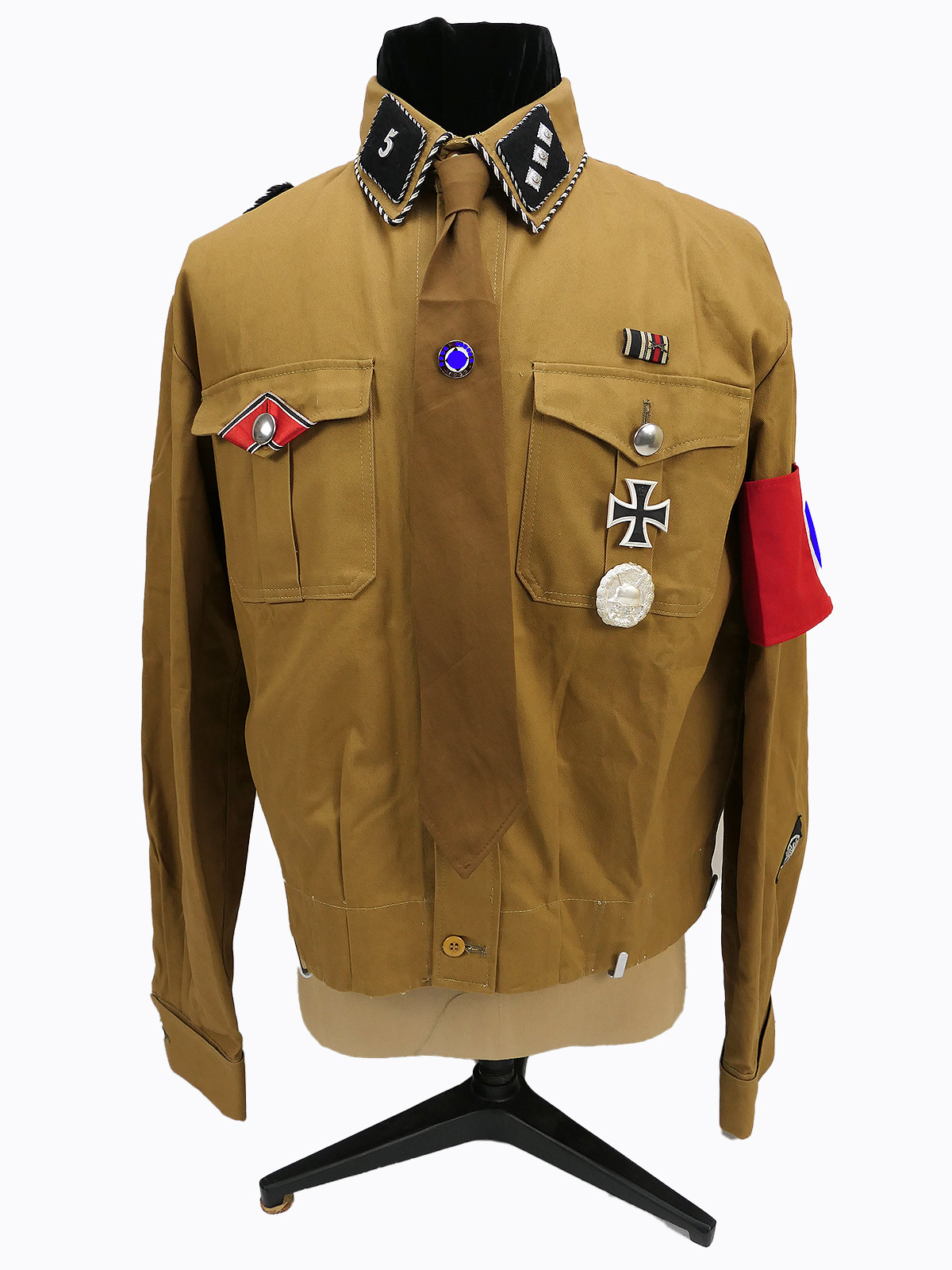 SA Sturmführer Uniform - effektiertes Hemd Krawatte Armbinde Effekten u. Auszeichnungen