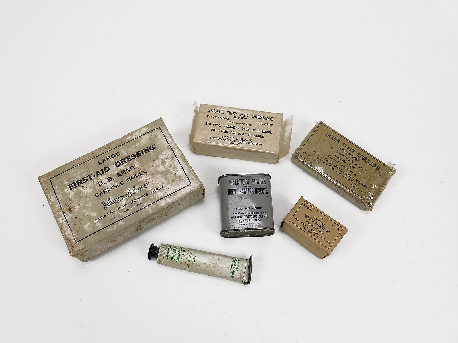 #1 Konvolut US ARMY First Aid Kit Packages Verbandpäckchen Sanitäts Material WW2-Vietnam COLLECTION Battle Worn 