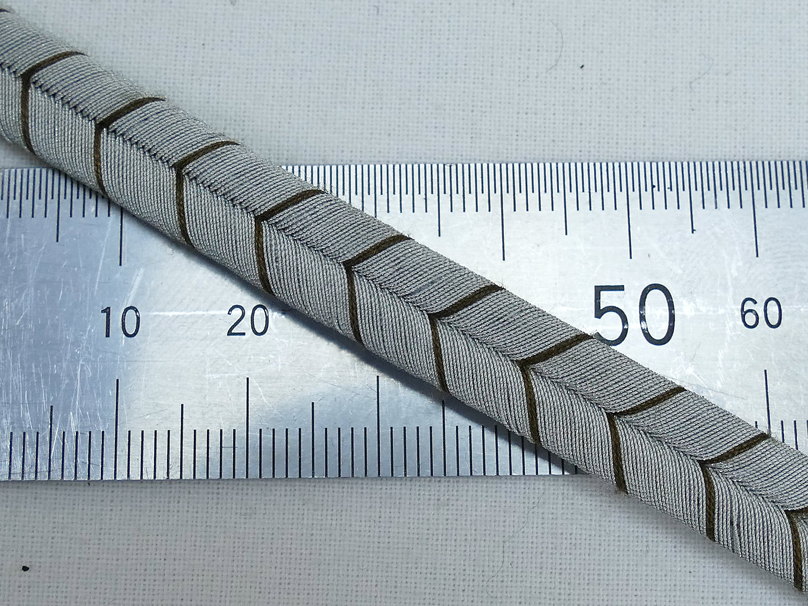 P136069254CEKIZTmQgBN