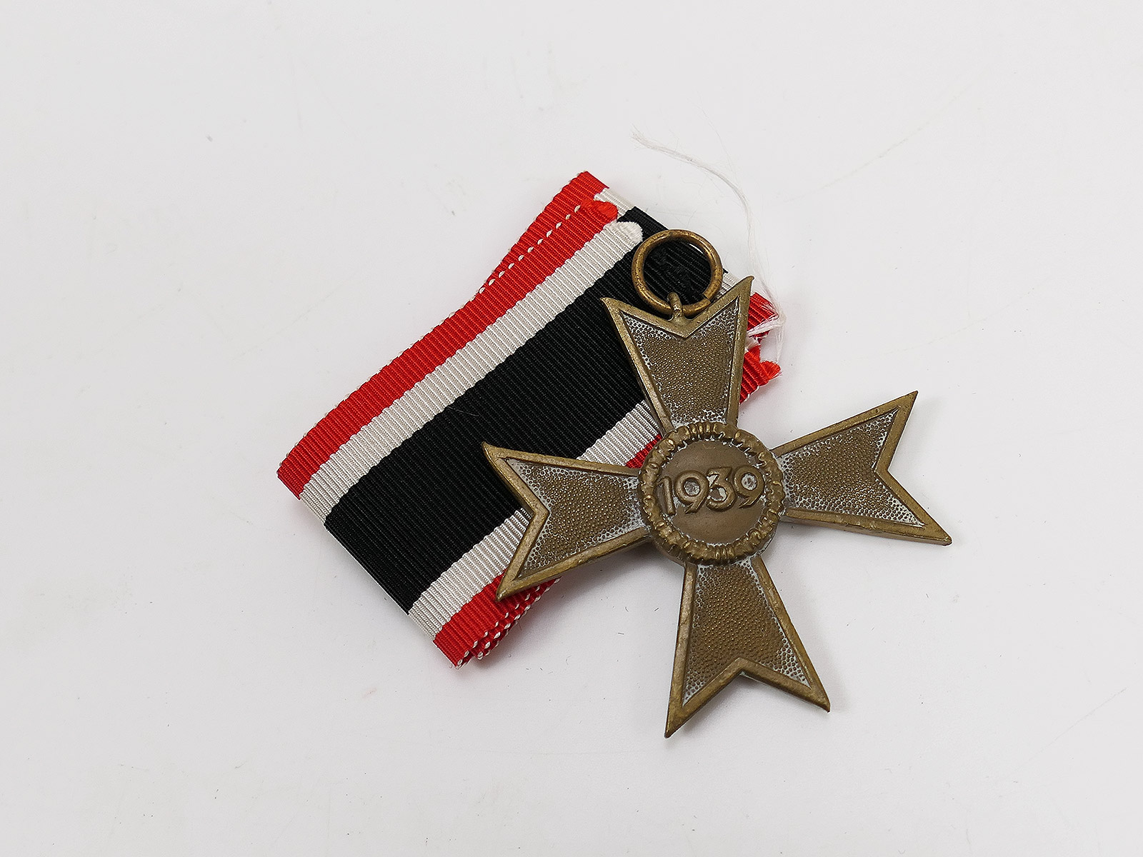 Kriegsverdienstkreuz KVK 1939 ohne Schwerter am Band - 1957er Variante