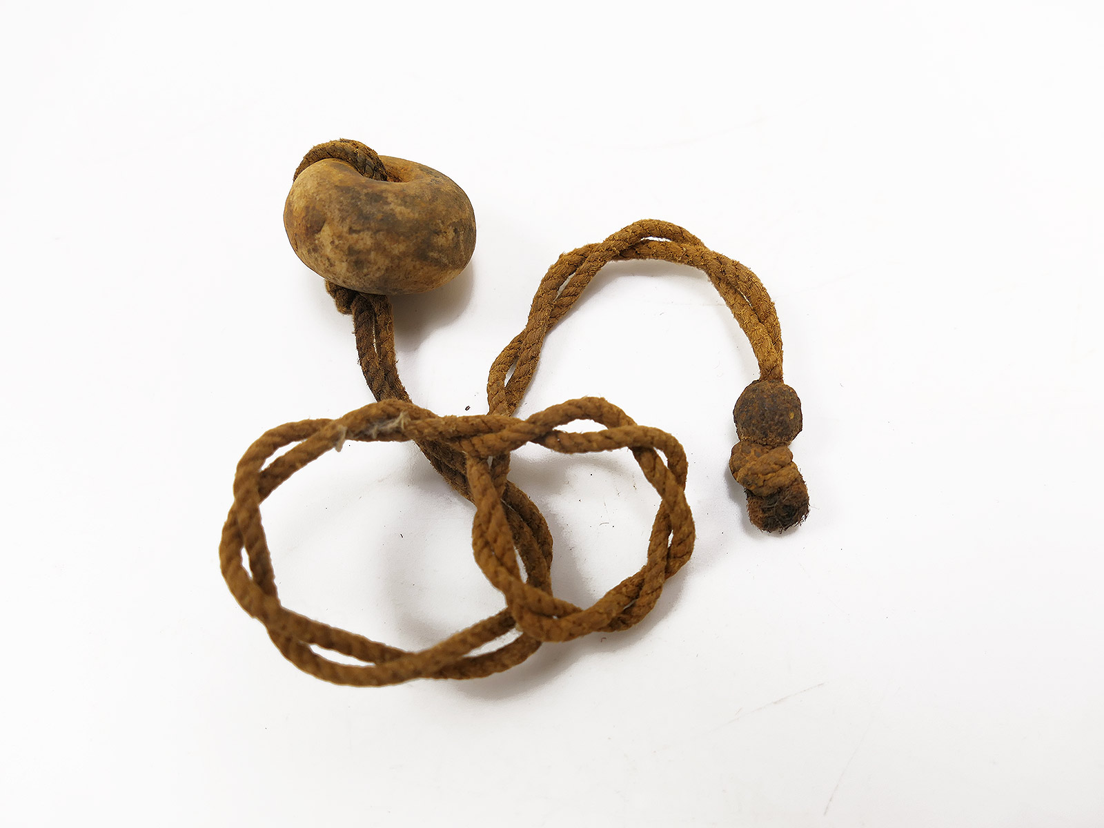 #04 Wehrmacht Bodenfund Abzugsperle mit Abzugsschnur Ersatzteil Deko M24 Stielhandgranate