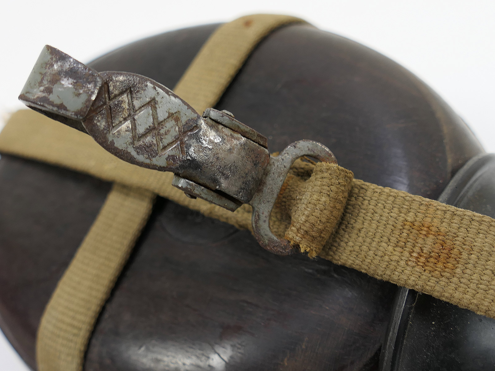 Wehrmacht DAK Afrikakorps Feldflasche Kokosnuss Tropen H.R.E.42 mit Becher COLLECTION BATTLE WORN
