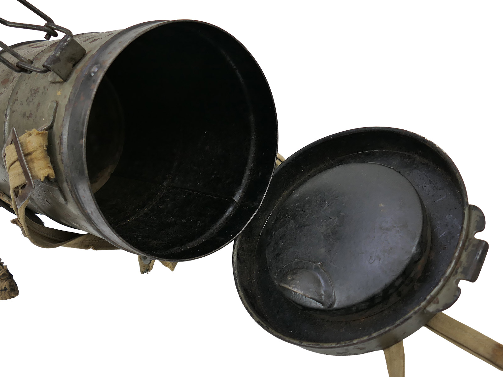 WK1 Original Leder Gasmaske M17 + Filter in Original Bereitschaftsbüchse COLLECTION BATTLE WORN