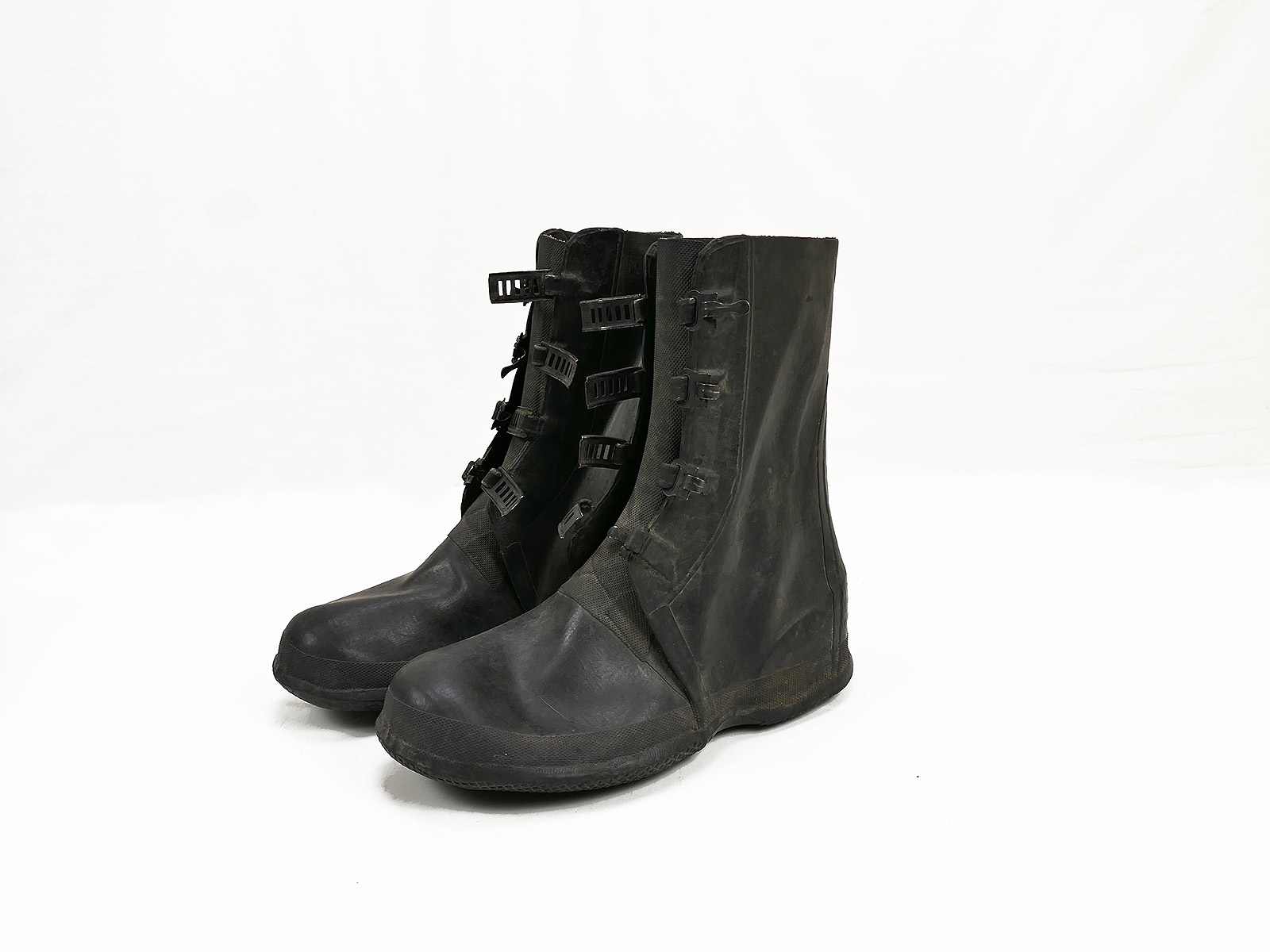 US ARMY WW2 Overshoes Arctic Rubber Über Stiefel Shoe Pac Gr. 8 um 1942 Collection BATTLE WORN