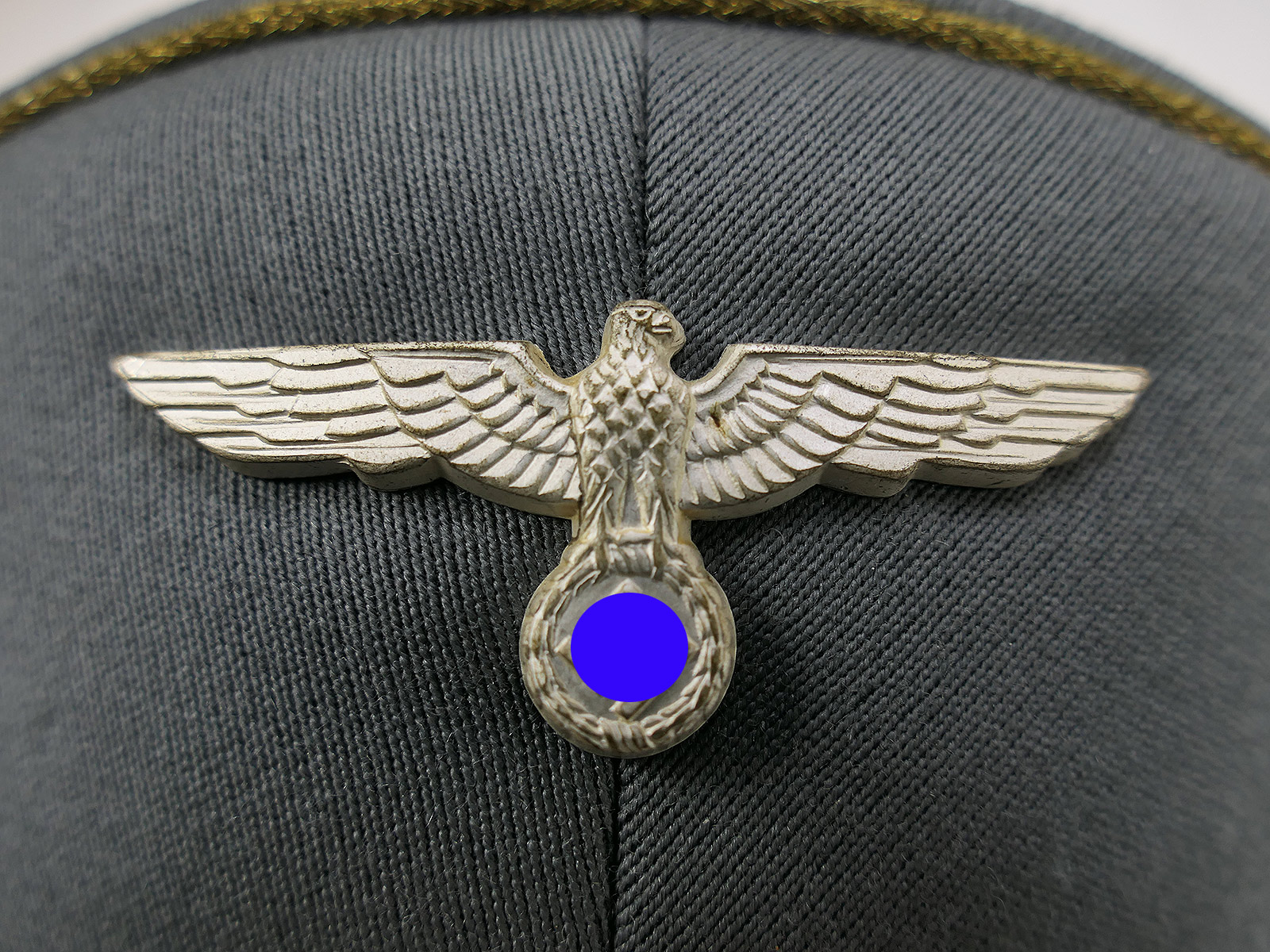 Wehrmacht Frühe Schirmmütze General Gr.57 Premium Museumsanfertigung mit Original Silbernen Effekten COLLECTION