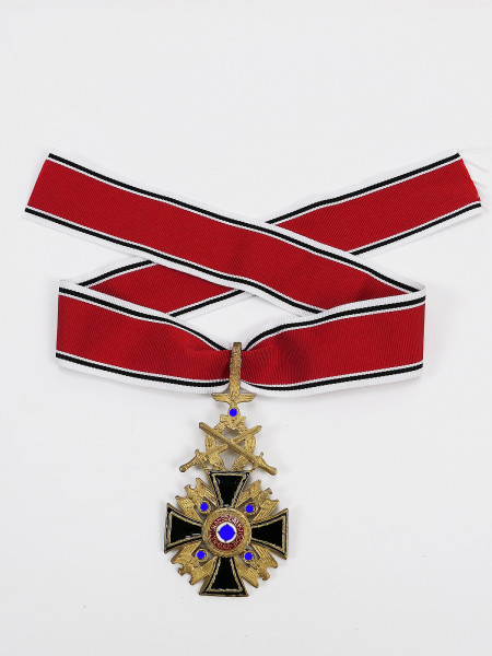 Deutscher Orden der NSDAP 1. Stufe Halskreuz m. Lorbeerkranz / Schwertern + Kragenband
