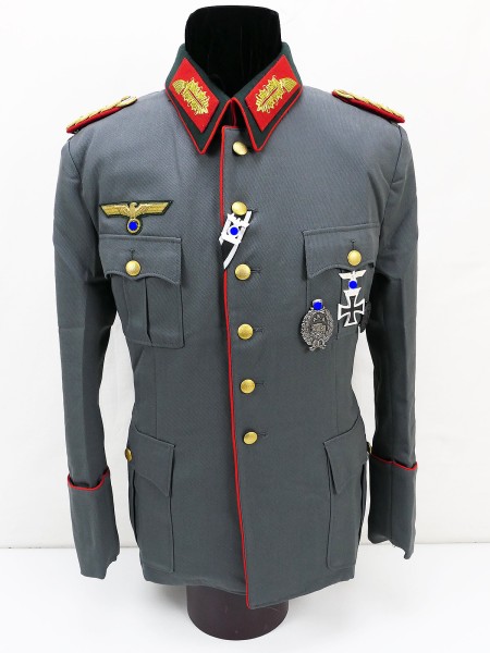 Wehrmacht M36 Gabardine Uniform Feldbluse General Gr.50 aus Museumsauflösung