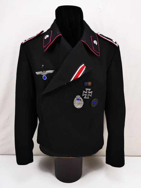 Wehrmacht Uniform Feldwebel Panzerbluse Panzerjacke aus Museumsauflösung