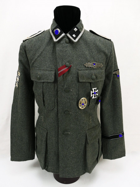 Waffen SS M40 Feldbluse Totenkopf Uniform Oberscharführer voll effektiert + Orden