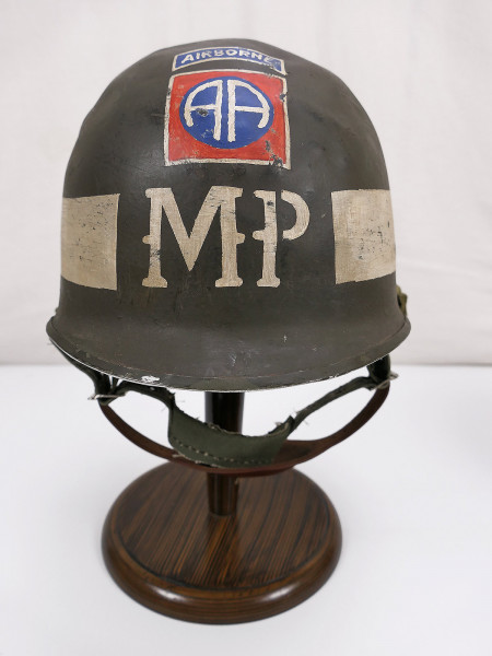 82nd Airborne VET US ARMY Type WW2 M1 Stahlhelm MP Militärpolizei + Paratrooper Liner