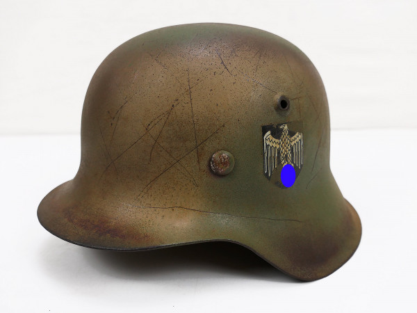 Wehrmacht Camouflage Stahlhelm M42 SD mit Helmfutter Gr.55 Normandie Tarnhelm aus Museum