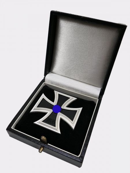 Eisernes Kreuz 1. Klasse EK1 1939 Hersteller "65" mit Etui / Verleihungsetui