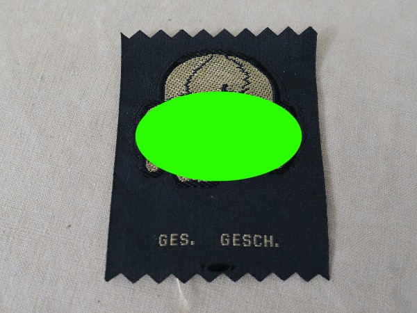 Variante Mützenabzeichen Waffen SS Totenkopf Gold gewebt für Tarnmütze / Feldmütze