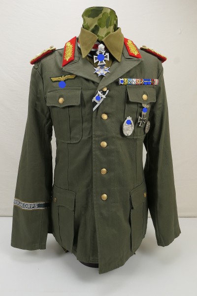 Generalfeldmarschall Rommel DAK Uniform Ensemble Afrikakorps mit Orden u. Auszeichnungen