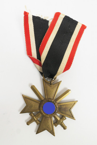 Original Kriegsverdienstkreuz 2.Klasse mit Schwertern KVK 1939 am Band