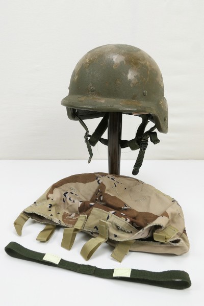 #40 US ARMY Paratrooper Gefechtshelm Original Combat Helm Gr.XS mit Desert Helmbezug