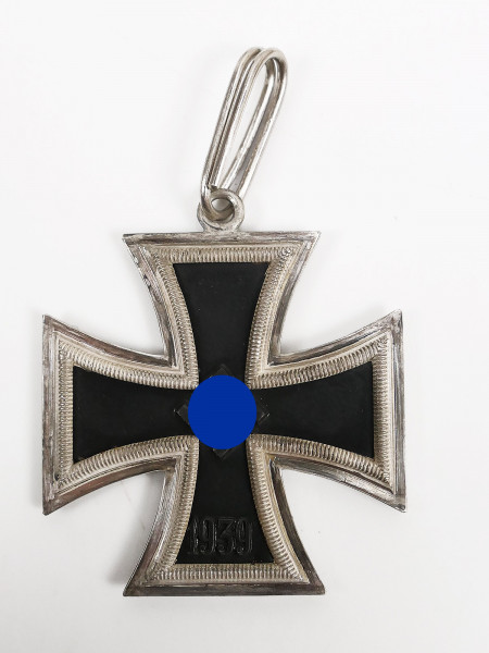 Ritterkreuz des Eisernen Kreuzes Hersteller "4" Steinhauer & Lück 800er Silber Museumsanfertigung