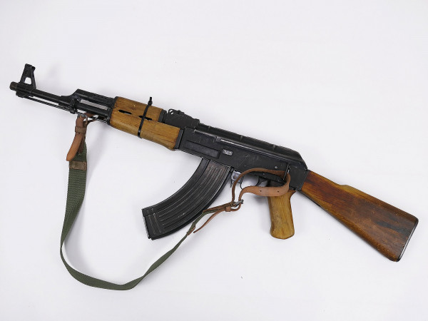 Hudson Kalashnikov AK47 Full / Semi Auto PFC Firing mit Tragegurt zerlegbar