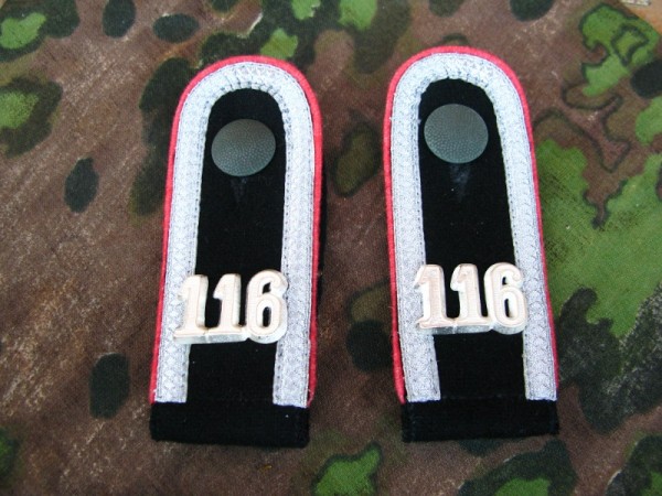 Schulterstückauflage " 116er " Schulterklappenauflage