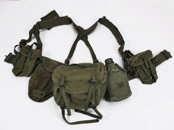 US Army Vietnam Sturmgepäck M-1956 Pack - Pistol Belt Bags Pouches Buttpack Bottle Suspenders