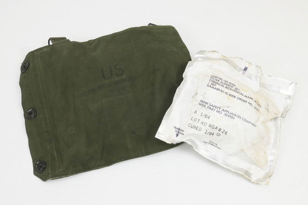 Original US Army M25A1 Chemical Biological Tank Gas Mask Bag mit Filter