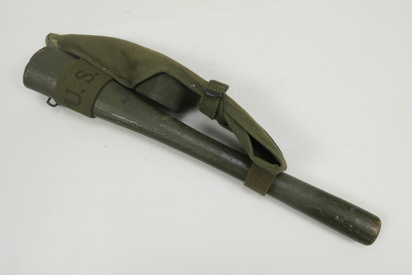 US ARMY WW2 Pick Mattock w/ carrier intrenching tool Picke Hacke mit Träger 1944/45