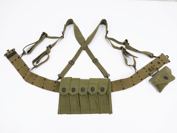 Original US WW2 Set Koppel pistol belt Suspenders Thompson Magazintasche First Aid Kit