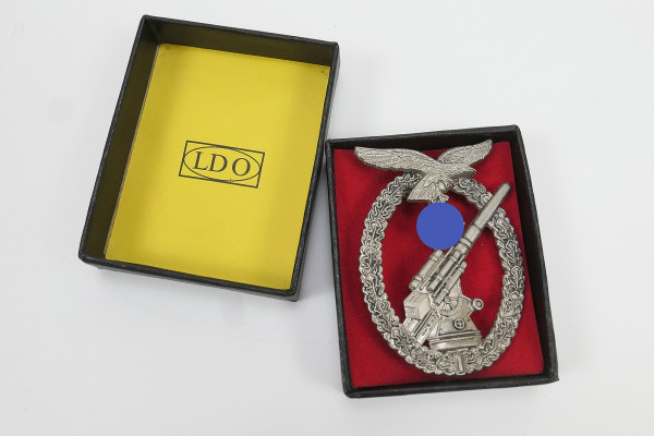 Wehrmacht Flakkampf Abzeichen der Luftwaffe in LDO Verleihungsetui