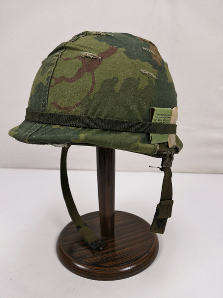 US M1 Stahlhelm Vietnam mit Mitchell Helmbezug + Helm Fiber Liner