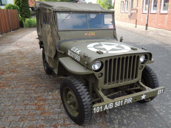 US Army Jeep Willys MB script 1943 Filmfahrzeug Verleih