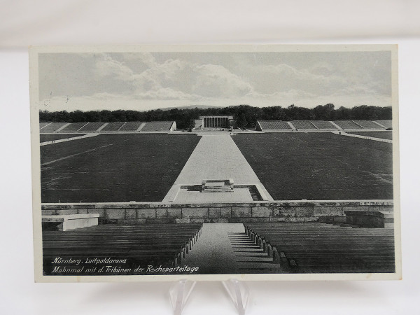 #41 Original Postkarte Reichsparteitaggelände Luitpoldarena Mahnmal mit Tribünen Nürnberg