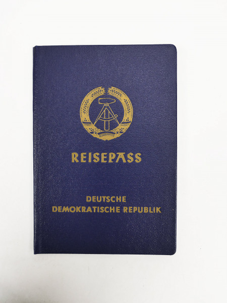 1x Original DDR BLANKO Reisepass Deutsche Demokratische Republik Ostalgie