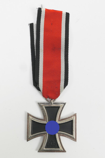 Wehrmacht Eisernes Kreuz 1939 2. Klasse am Band EK2