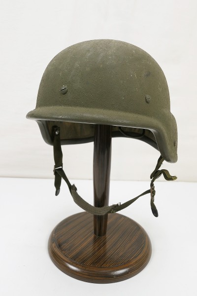 #49 US ARMY PASGT Gefechtshelm Original Combat Helm Gr. Small mit Desert Helmbezug