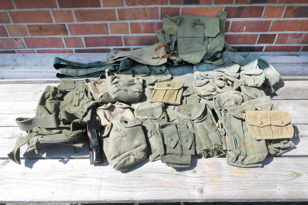 Miliaria Konvolut US Army Taschen Pouches Haversack Ausrüstung
