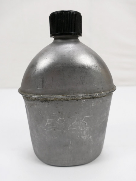 Original US Army WW2 Feldflasche GP.&F. CO 1943 Stahl personalisiert John Stevens 5925