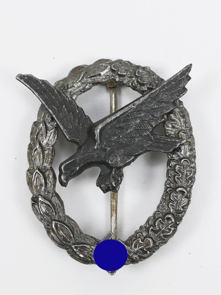 Luftwaffe Fliegerschützenabzeichen ohne Blitzbündel ältere Museumsanfertigung mit schöner Patina