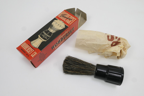 US ARMY WW2 Rubberset Shaving Brush PX-Store Toiletry Kit persönliche Ausrüstung Rasierpinsel