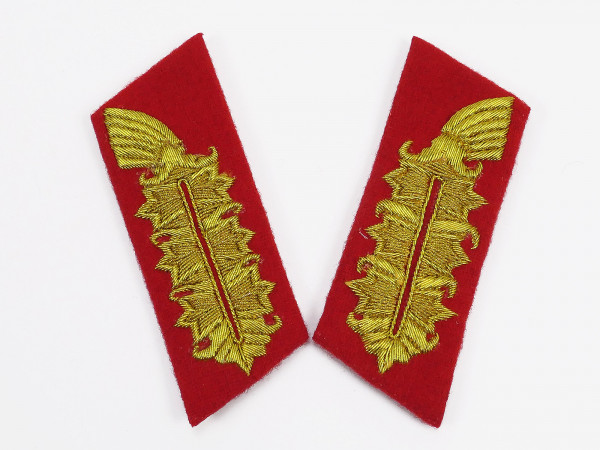 1x Paar Kragenspiegel Generalfeldmarschall GFM Wehrmacht Effekten