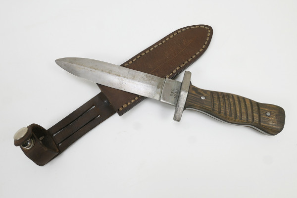 Wehrmacht original Stiefelmesser Grabendolch mit Lederscheide WSR 1943