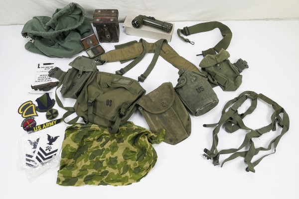 #7 Typ M-1956 webbing US Army Vietnam Sturmgepäck - Pistol Belt Bags Pouches Cover Torch Patches